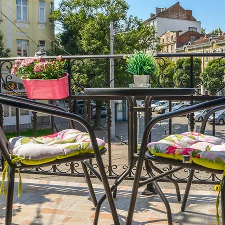 Host Housee Angel's -2 Bedroom, 2 Bathroom In Centre * Sofia